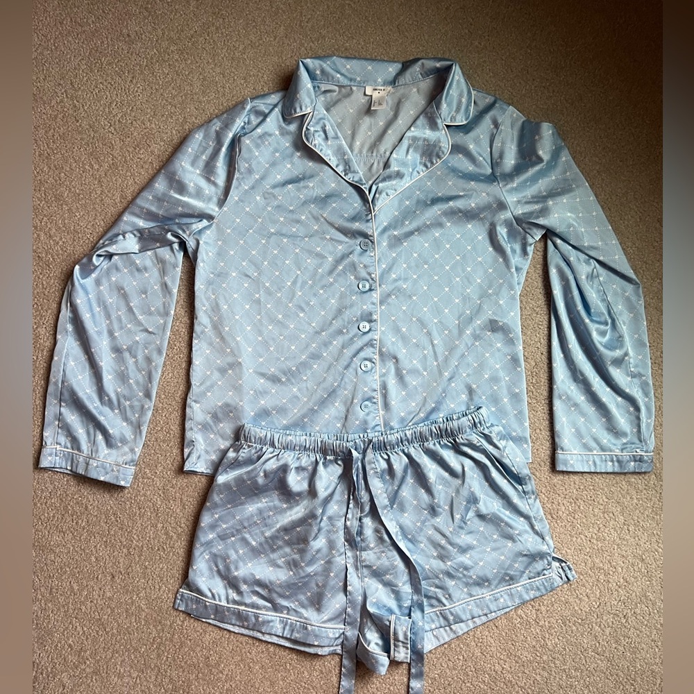 Forever 21 Light Blue Diamond-Print Hearts Pajama Set